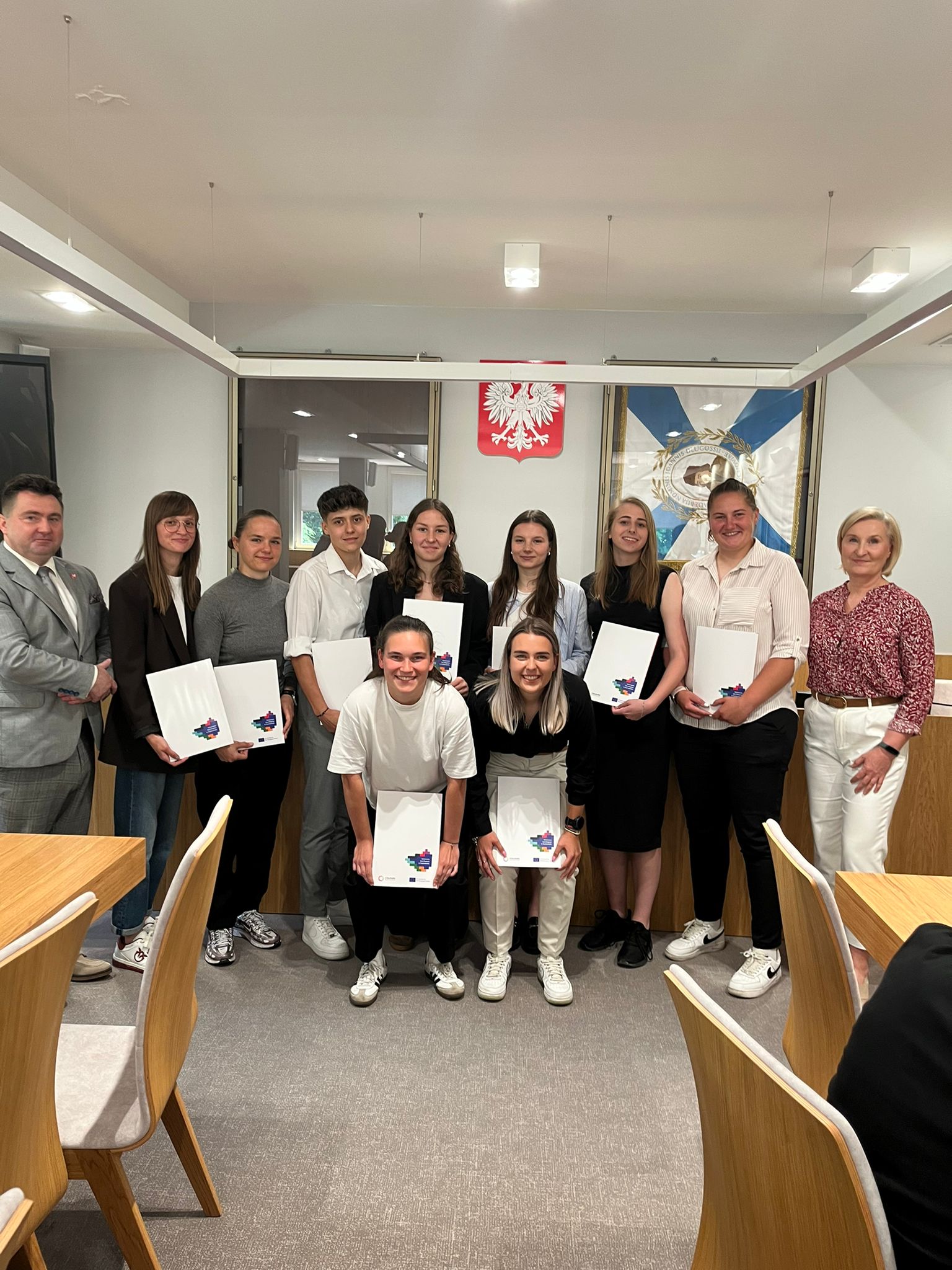 Uroczyste spotkanie p.o. Rektora Uniwersytetu Jana Długosza w Częstochowie, prof. dr. hab. Bogusława Przywory ze studentami - medalistami Akademickich Mistrzostw Polski.&nbsp;