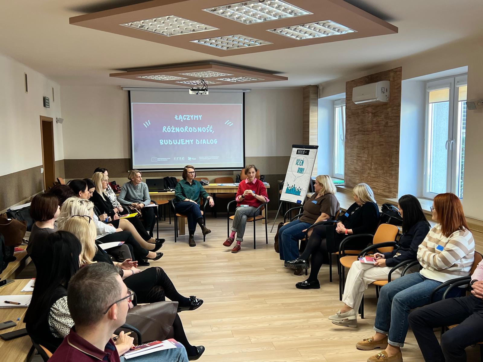 Uczestnicy w trakcie warsztatów