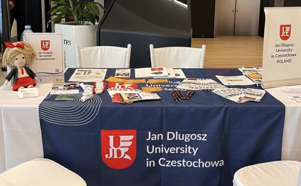 Zdjęcie stoiska wystawowego UJD